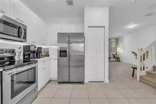 12613 NW 23rd Pl, Miami, FL 33167 - Photo 3
