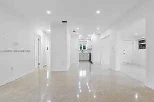 17320 NW 80th Ave, Hialeah, FL 33015 - Photo 7