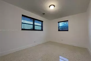 510 NE 4th Ave, Hallandale Beach, FL 33009 - Photo 13