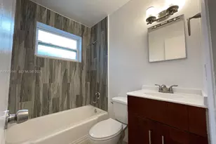 510 NE 4th Ave, Hallandale Beach, FL 33009 - Photo 11