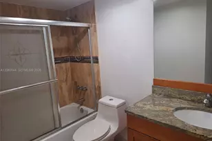 17600 NW 68th Ave, Hialeah, FL 33015 - Photo 7