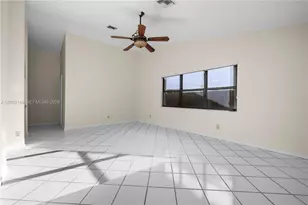 15821 Huntridge Rd, Davie, FL 33331 - Photo 13