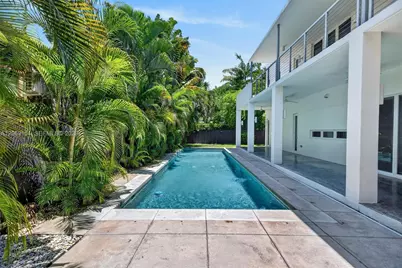 745 SW 22nd Rd, Miami, FL 33129 - Photo 17