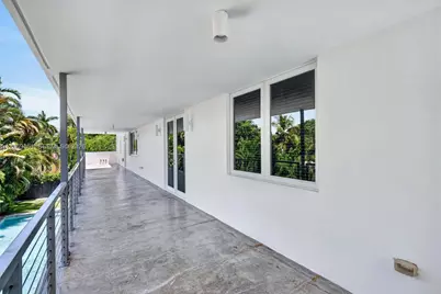 745 SW 22nd Rd, Miami, FL 33129 - Photo 21