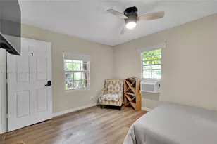 31 NE 53rd St, Miami, FL 33137 - Photo 9