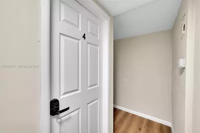 31 NE 53rd St, Miami, FL 33137 - Photo 17