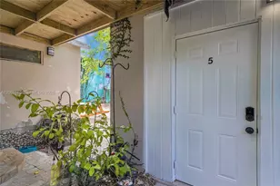 31 NE 53rd St, Miami, FL 33137 - Photo 25