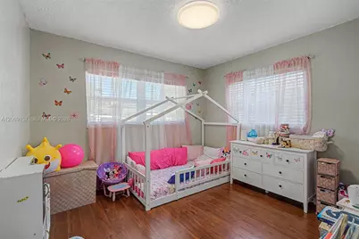 6001 NW 66th Ter, Tamarac, FL 33321 - Photo 17