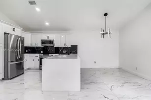2421 SW 84th Terrace, Miramar, FL 33025 - Photo 13
