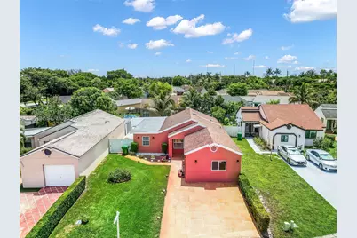 2421 SW 84th Ter, Miramar, FL 33025 - Photo 47