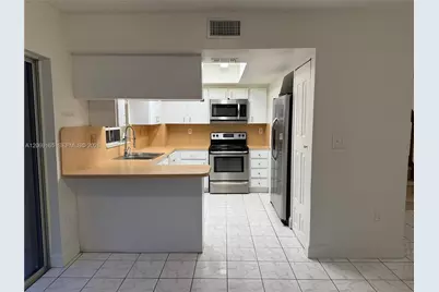 12372 SW 52nd Ct #0, Cooper City, FL 33330 - Photo 7