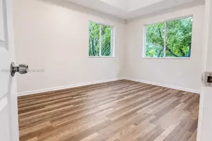 2528 SE 14th Ave, Homestead, FL 33035 - Photo 15