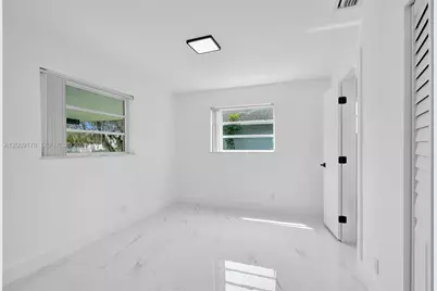 1220 NE 8th St, Pompano Beach, FL 33060 - Photo 27