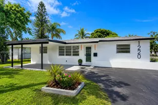 1220 NE 8th St, Pompano Beach, FL 33060 - Photo 1