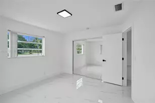 1220 NE 8th St, Pompano Beach, FL 33060 - Photo 23