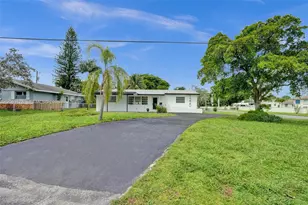 1220 NE 8th St, Pompano Beach, FL 33060 - Photo 29
