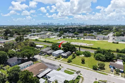 1780 NW 73rd St, Miami, FL 33147 - Photo 15