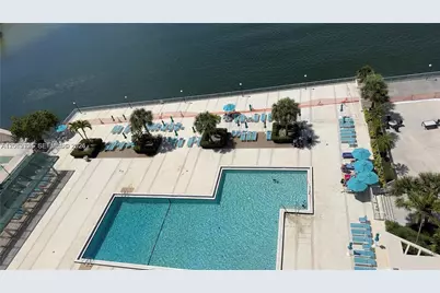 300 Bayview Dr #1102, Sunny Isles Beach, FL 33160 - Photo 17