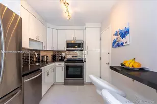 300 Bayview Dr, Sunny Isles Beach, FL 33160 - Photo 9