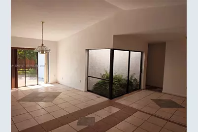 1220 SW 104th Ave, Miami, FL 33174 - Photo 7