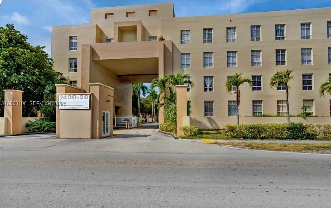 7400 W 20th Ave #109 - 7400 W 20th Ave #109, Hialeah, FL 33016 Luxury Property | Jose Angel Pina