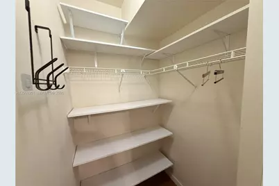 915 8th St #102, Miami Beach, FL 33139 - Photo 11