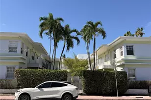915 8th St, Miami Beach, FL 33139 - Photo 1