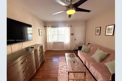 915 8th St #102, Miami Beach, FL 33139 - Photo 7