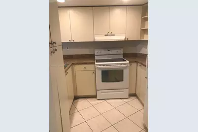 7125 NW 186th St #B106, Hialeah, FL 33015 - Photo 1