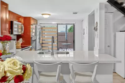 10425 SW 154th Ct #6, Miami, FL 33196 - Photo 11