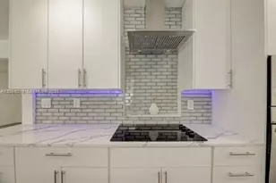 638 SW 5th Ave, Fort Lauderdale, FL 33315 - Photo 9