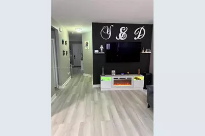 4926 NW 57th Ct, Tamarac, FL 33319 - Photo 11