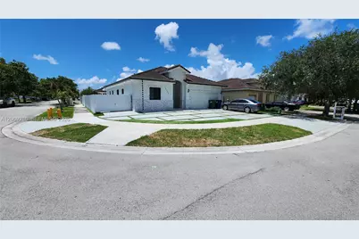 10752 SW 228th Ter #10752, Miami, FL 33170 - Photo 3