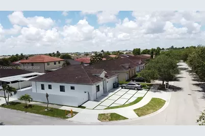 10752 SW 228th Ter #10752, Miami, FL 33170 - Photo 7