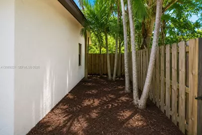13508 SW 108th St Cir N, Miami, FL 33186 - Photo 27