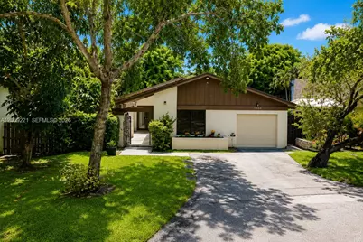 13508 SW 108th St Cir N, Miami, FL 33186 - Photo 1