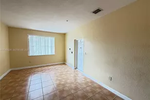 7250 NW 177th St, Hialeah, FL 33015 - Photo 3