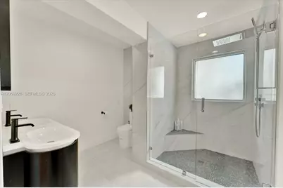 1777 Daytonia Rd, Miami Beach, FL 33141 - Photo 21