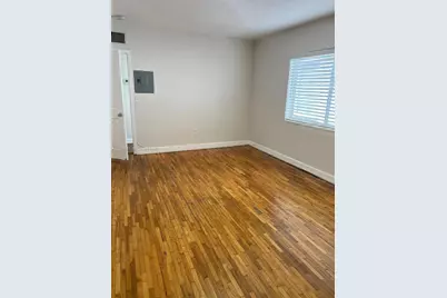 8271 Crespi Blvd #5, Miami Beach, FL 33141 - Photo 9