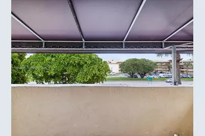 390 NW 86th Pl #201, Miami, FL 33126 - Photo 37
