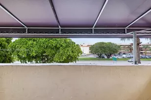 390 NW 86th Pl, Miami, FL 33126 - Photo 37