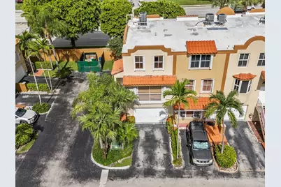 390 NW 86th Pl #201, Miami, FL 33126 - Photo 45