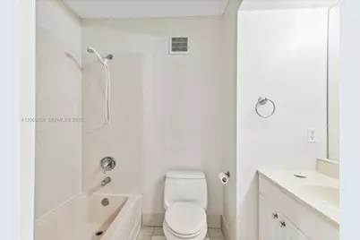 390 NW 86th Pl #201, Miami, FL 33126 - Photo 27