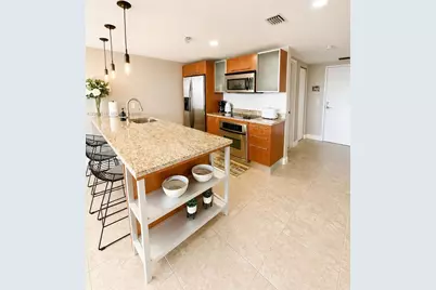 185 SW 7th St #1505, Miami, FL 33130 - Photo 7