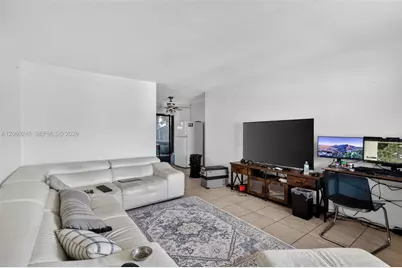 5816 Cleveland St #2, Hollywood, FL 33021 - Photo 3