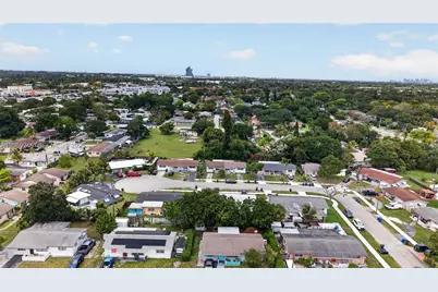 5816 Cleveland St #2, Hollywood, FL 33021 - Photo 23