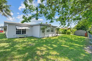 6840 SW 10th Ct, North Lauderdale, FL 33068 - Photo 23