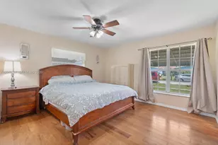 6840 SW 10th Ct, North Lauderdale, FL 33068 - Photo 15