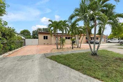 142 W 35th St, Hialeah, FL 33012 - Photo 35