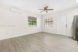 142 W 35th St, Hialeah, FL 33012 - Photo 19